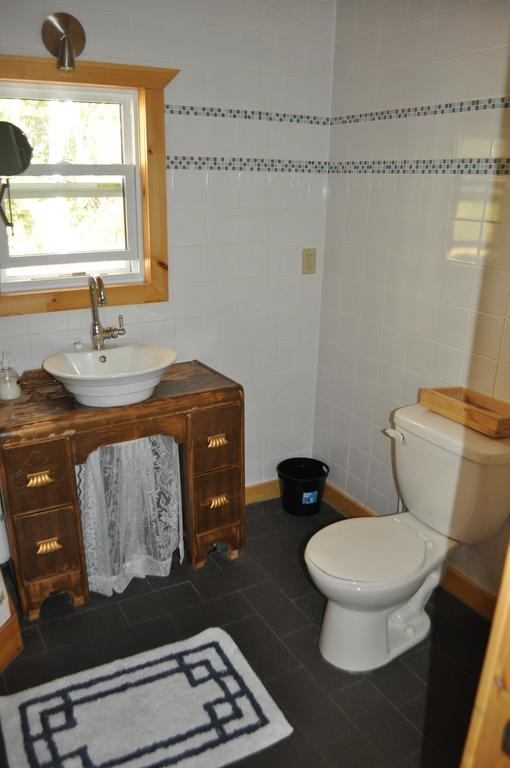 The Sleeping Moose Cottage Birch Plain Extérieur photo
