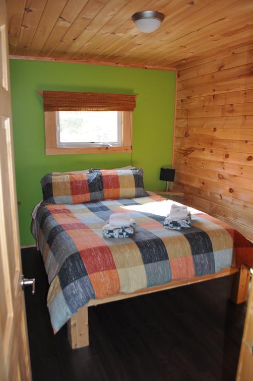 The Sleeping Moose Cottage Birch Plain Extérieur photo
